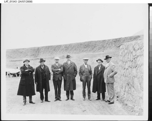 Harry Chandler and others inspect Mulholland Dam construction site