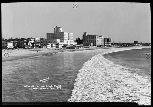 Waverly Hotel and Beach Clubs, Santa Monica, Cal