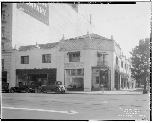 Singer Building, 520 East Colorado, Pasadena. 1926