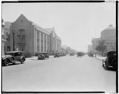 East Green between Oakland and Los Robles, Pasadena. 1928