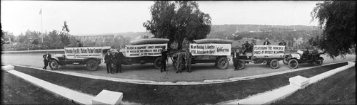 Panama Pacific Motion Picture Company vehicles, Pasadena. 1912