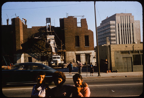 Wrecking old Los Angeles Central Police Station