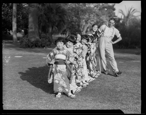 Japanese children's dance class, Santa Monica