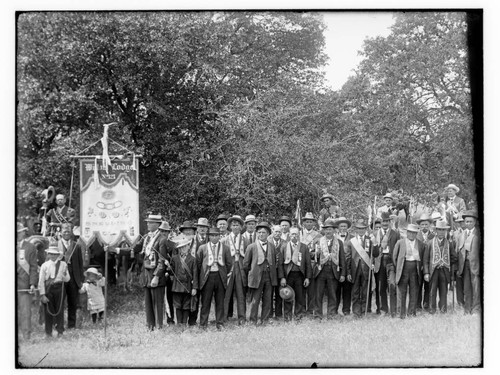 Willow Lodge No. 121 members, Snelling