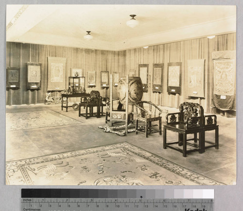 Japanese Gallery interior, November 1925 exhibit. Grace Nicholson's Treasure House