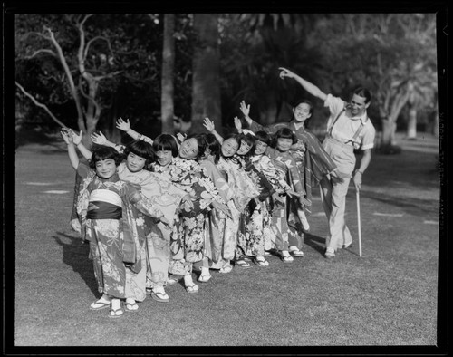 Japanese children's dance class, Santa Monica