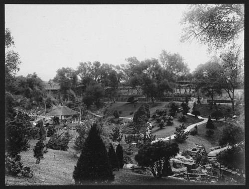 Japanese garden and wisteria pergola, circa 1913