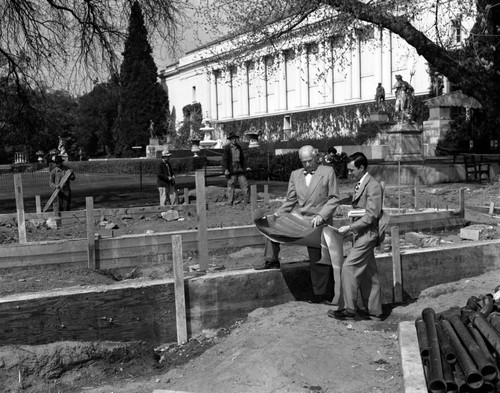Entrance pavilion foundation with Hertrich and Townsend