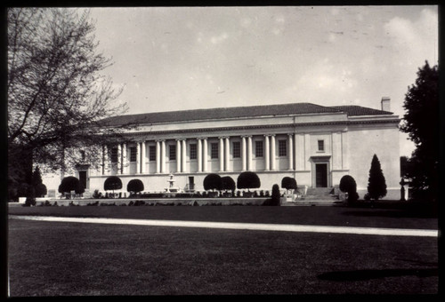 Library building showing windows on south façade, circa 1921