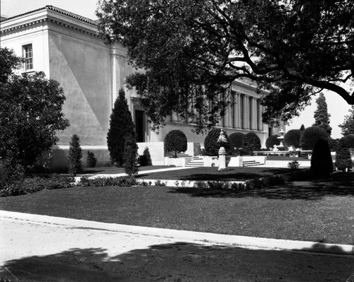 Library building, 1922