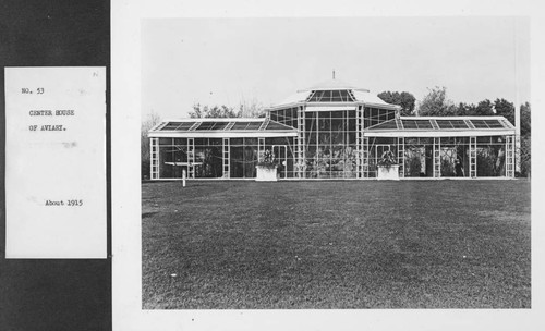 Aviary of the San Marino ranch, circa 1915