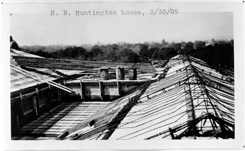 Huntington residence under construction