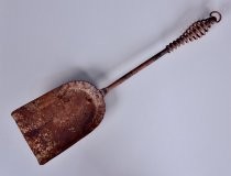 Ash shovel