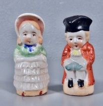 Figurines salt & pepper shakers