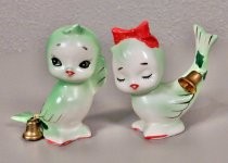 Christmas birds salt & pepper shakers