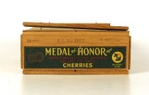 Medal of Honor Cherries fruit crate