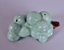 Bunch of green grapes salt & pepper shaker