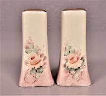 Flowers salt & pepper shakers