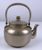 Aluminum teapot