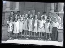 "Moreland School 1940" class portrait