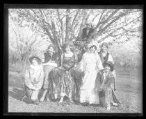 Group of people at Fiesta de las Rosas