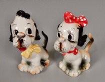 Bobblehead dogs salt & pepper shakers