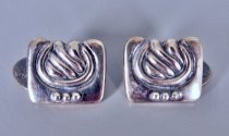 Silver cuff links