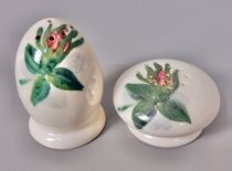 Pink flowers salt & pepper shakers