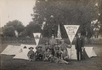 "Carson as captain of Boys' Club, 1905"