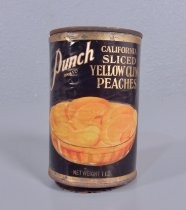 Punch California Sliced Yellow Cling Peaches can