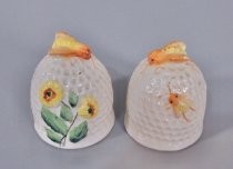 Beehives salt & pepper shakers