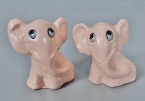 Pink elephants salt & pepper shakers