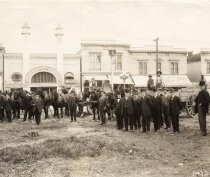 Ground breaking for the Montgomery Hotel, 1911