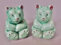 Bears salt & pepper shakers