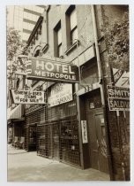 Hotel Metropole sign