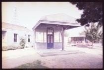 Associated Oil Station at History Park