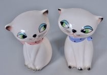 White cats salt & pepper shakers