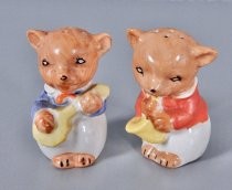 Musical bears salt & pepper shakers