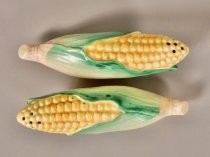 Ears of corn salt & pepper shakers