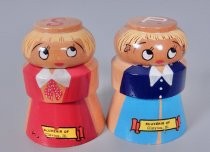 Figurines salt & pepper shakers