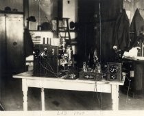 Corner of radio telephone laboratory, workshop of de Forest, 1907