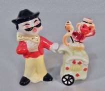 Organ grinder salt & pepper shakers