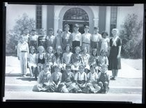 "S. C. Fremont Grammar" class portrait