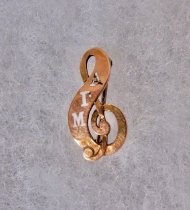 Treble Clef lapel pin