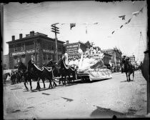 1901 Carnival of Roses Grand Floral Parade