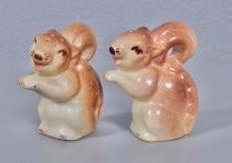 Squirrels salt & pepper shakers