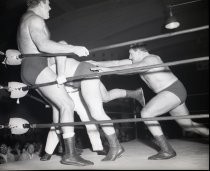 The Fabulous Kangaroos vs. Sharpe Brothers