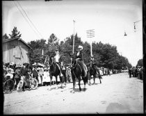 Patriotic horseback riders, 1901 Carnival of Roses Grand Floral Parade