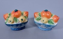 Baskets of squashes salt & pepper shakers