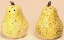 Pear salt & pepper shakers